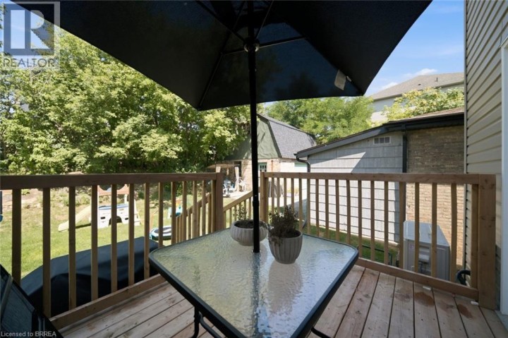 Photo 26 at 28 Grandview Street, Terrace Hill, Brantford