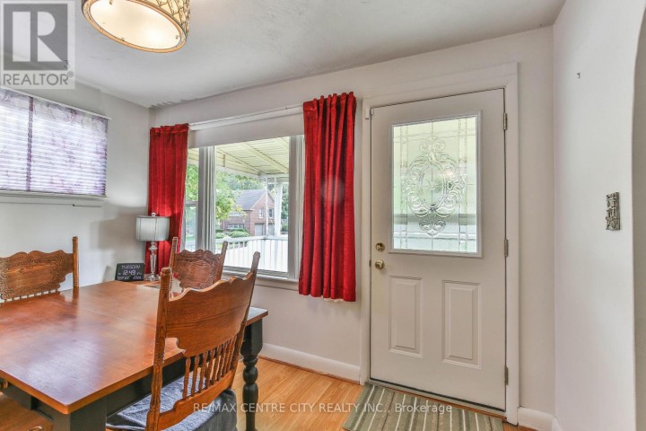 Photo 7 at 10 E Concession Street, Tillsonburg