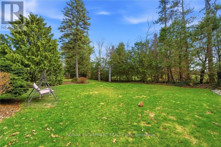 Photo 38 at 6 Summit Circle, Simcoe, Norfolk County