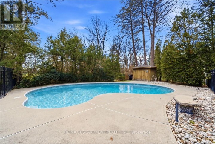 Photo 42 at 6 Summit Circle, Simcoe, Norfolk County