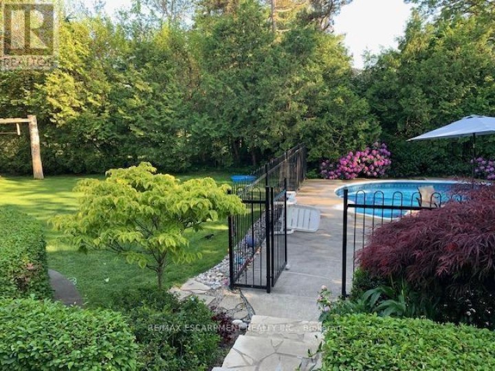 Photo 45 at 6 Summit Circle, Simcoe, Norfolk County