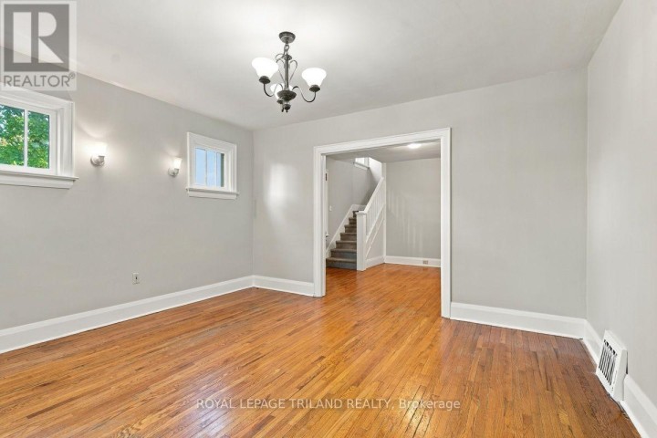 Photo 12 at 56-58 Frank Street, Tillsonburg