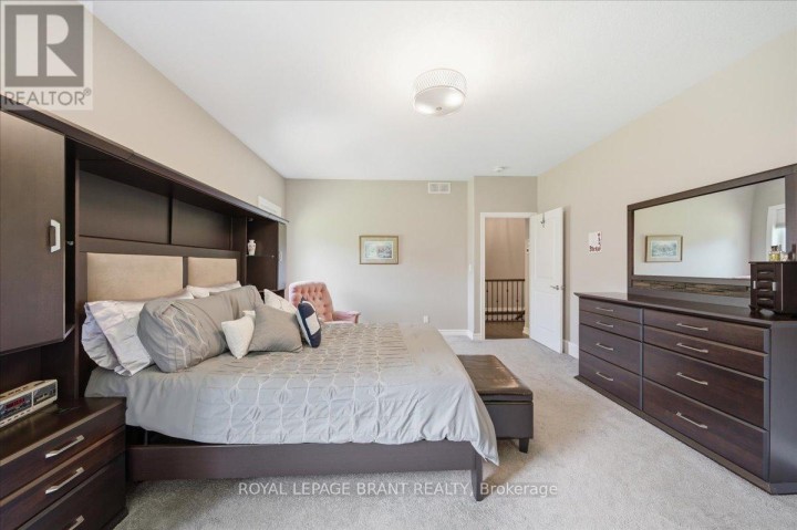 Photo 17 at 4 Lynndale Road, Simcoe, Norfolk County