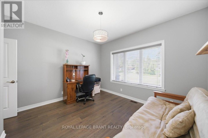 Photo 21 at 4 Lynndale Road, Simcoe, Norfolk County