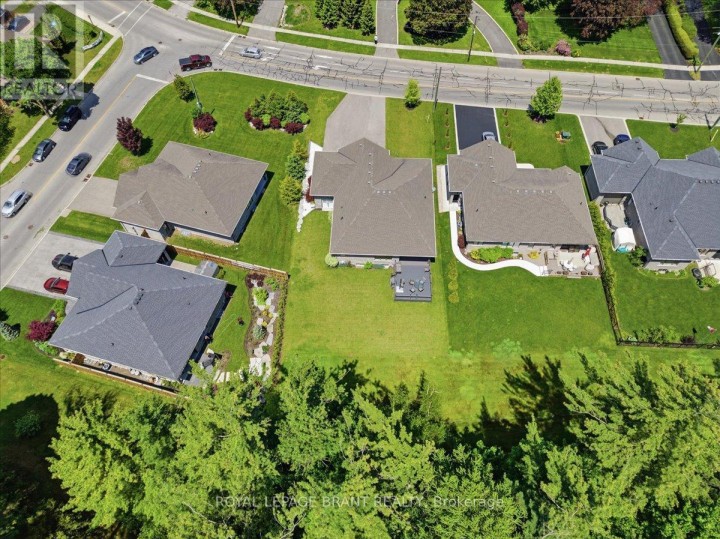 Photo 46 at 4 Lynndale Road, Simcoe, Norfolk County