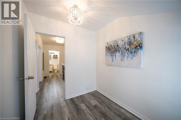Photo 8 at 171 Drummond Street, East Ward, Brantford