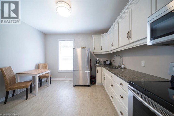 Photo 19 at 171 Drummond Street, East Ward, Brantford