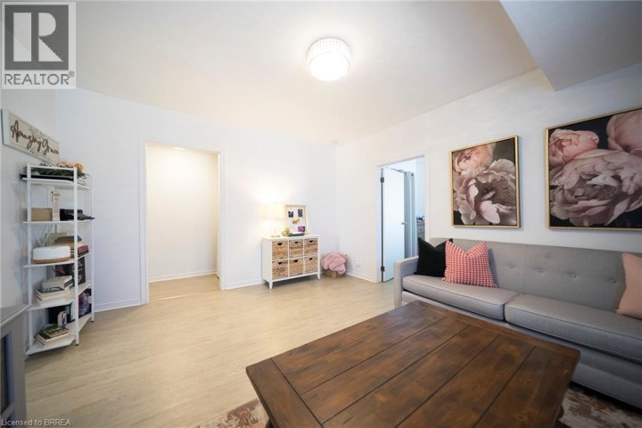 Photo 21 at 171 Drummond Street, East Ward, Brantford