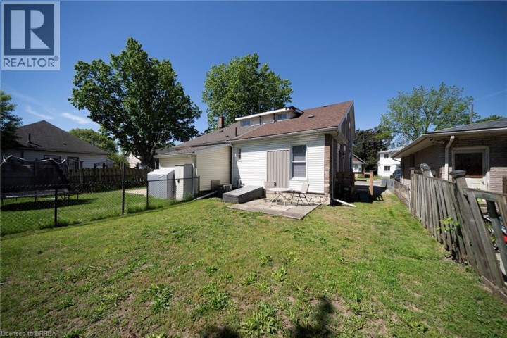 Photo 29 at 171 Drummond Street, East Ward, Brantford