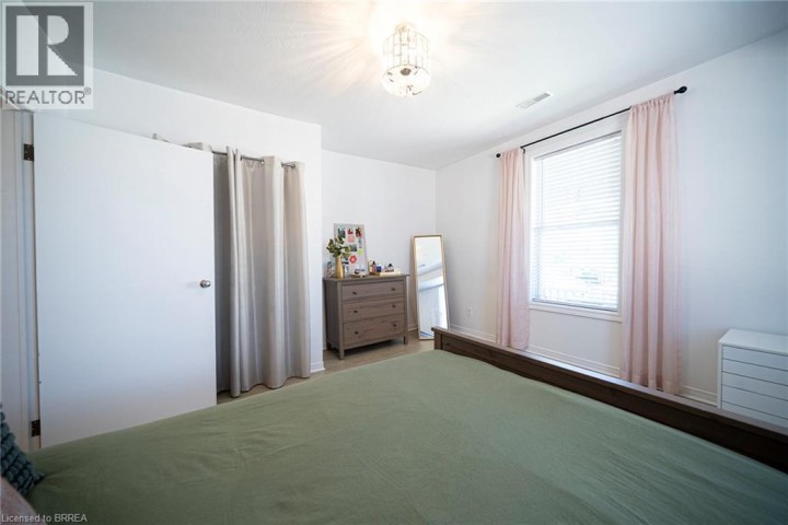 Photo 27 at 171 Drummond Street, East Ward, Brantford