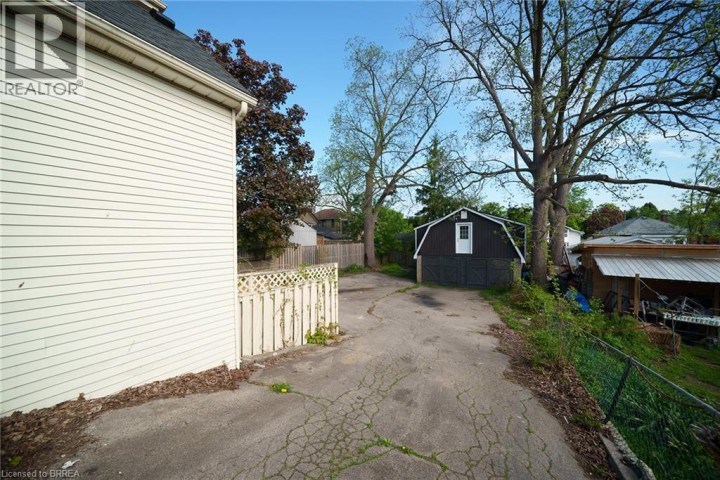 Photo 31 at 294 Darling Street, East Ward, Brantford