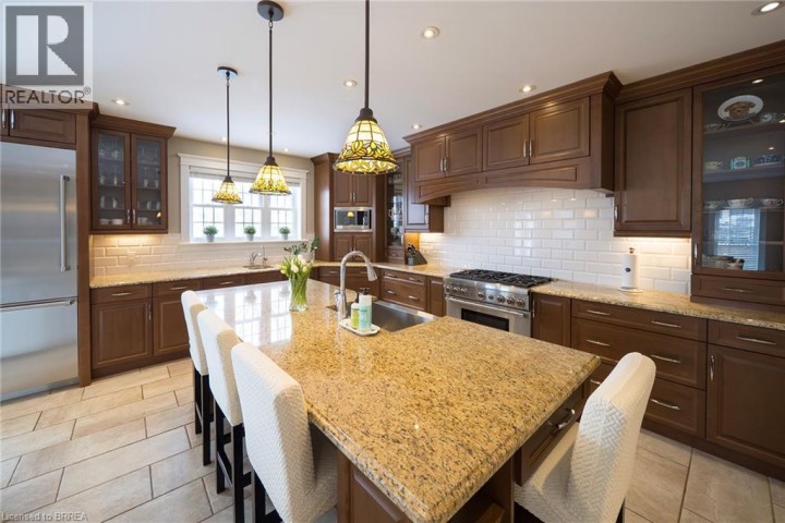 Photo 12 at 48 Lincoln Avenue, Holmedale, Brantford