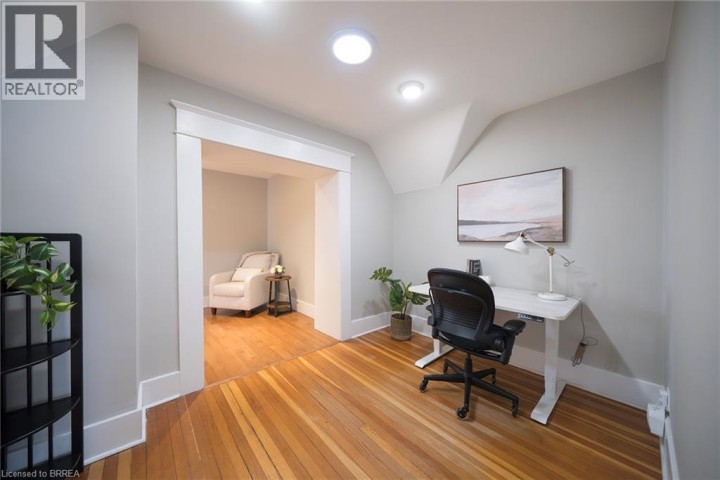 Photo 17 at 48 Lincoln Avenue, Holmedale, Brantford