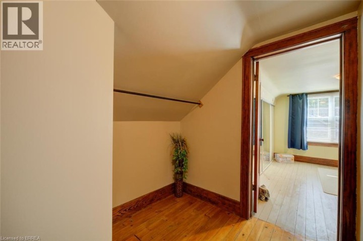 Photo 22 at 15 Lyndsay Street, Old West Brant, Brantford
