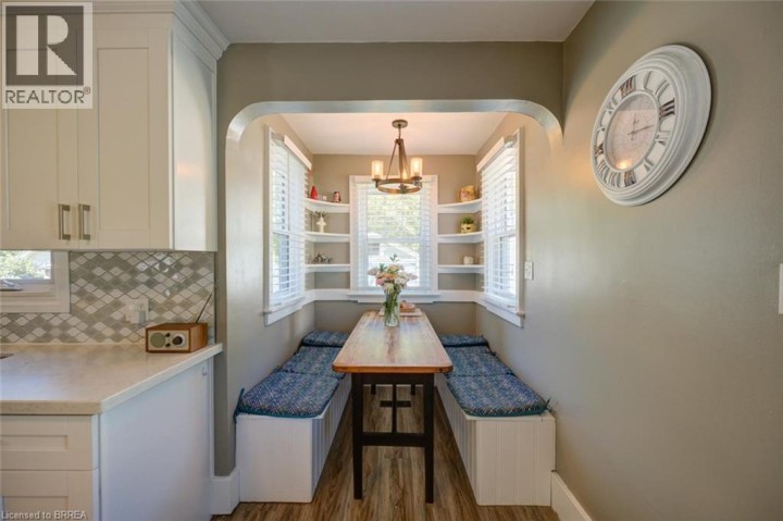 Photo 12 at 15 Lyndsay Street, Old West Brant, Brantford