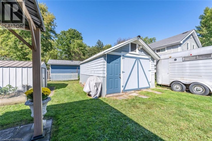 Photo 40 at 15 Lyndsay Street, Old West Brant, Brantford