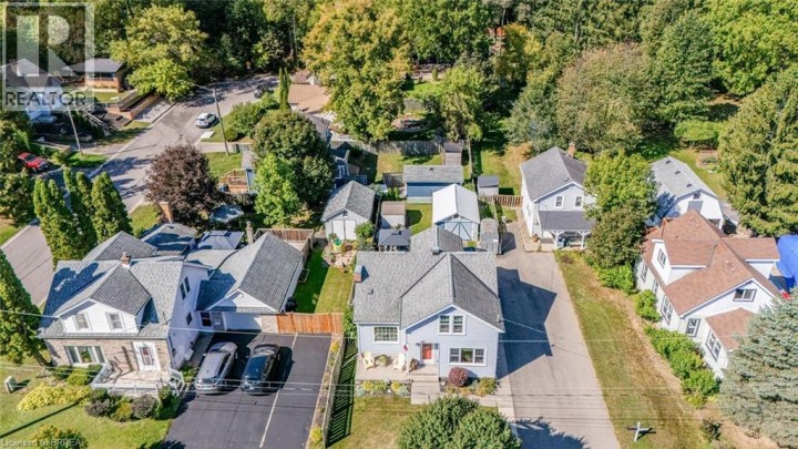 Photo 42 at 15 Lyndsay Street, Old West Brant, Brantford