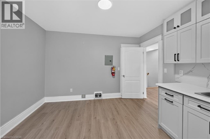 Photo 28 at 117 William Street, North Ward, Brantford