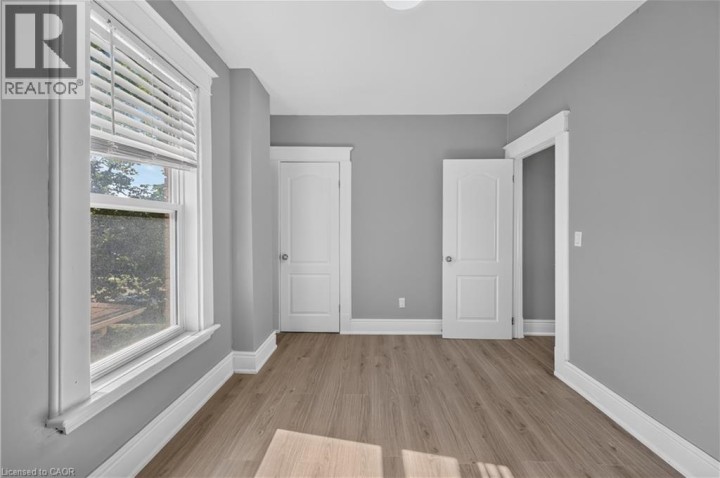 Photo 34 at 117 William Street, North Ward, Brantford