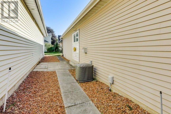 Photo 39 at 71 Edwin Crescent, Tillsonburg