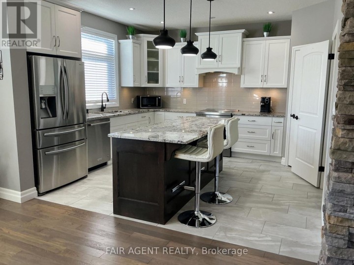 Photo 13 at 1236 Alberni Road, Woodstock - North, Woodstock