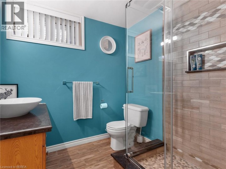 Photo 35 at 42 Emidio Crescent, Rosedale / Gable Height, Brantford