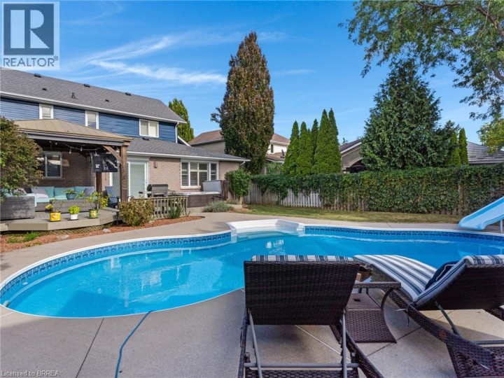 Photo 48 at 42 Emidio Crescent, Rosedale / Gable Height, Brantford