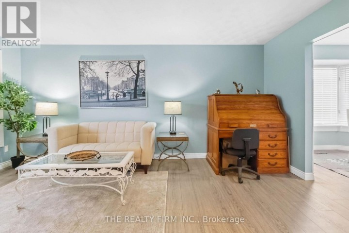 Photo 7 at 1132 Iroquois Crescent, Woodstock - North, Woodstock