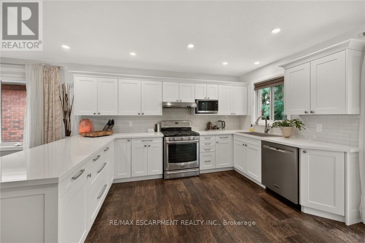 Photo 13 at 225 Dover Avenue, Port Dover, Norfolk County