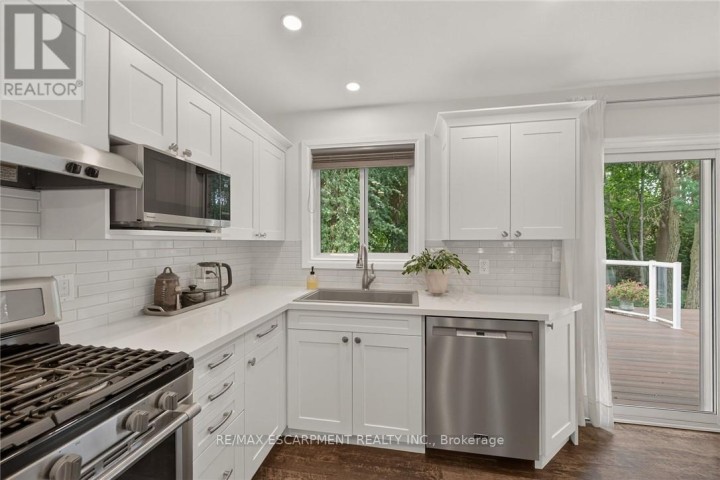 Photo 14 at 225 Dover Avenue, Port Dover, Norfolk County