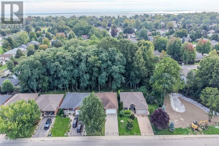 Photo 49 at 225 Dover Avenue, Port Dover, Norfolk County