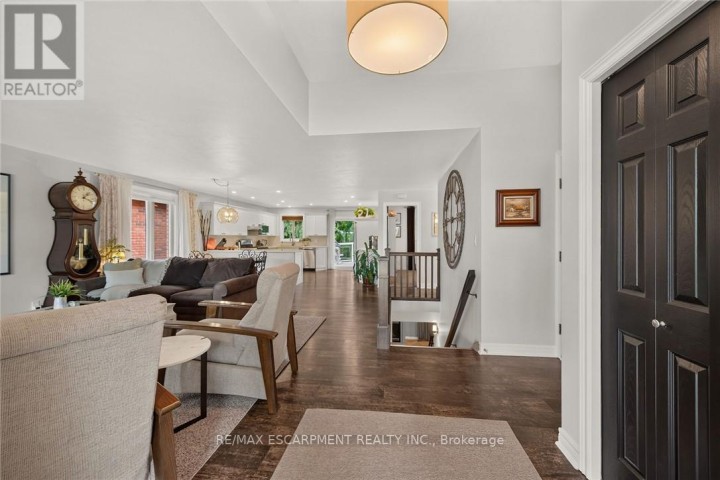 Photo 6 at 225 Dover Avenue, Port Dover, Norfolk County
