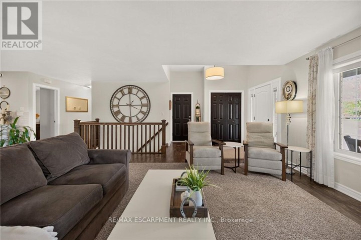Photo 9 at 225 Dover Avenue, Port Dover, Norfolk County