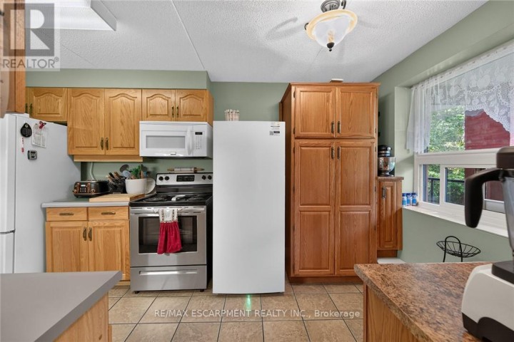 Photo 19 at 202 - 5 Mill Pond Court, Simcoe, Norfolk County