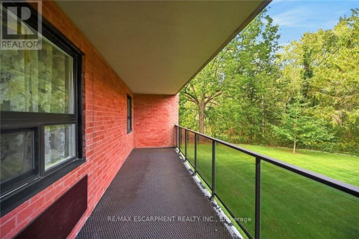 Photo 31 at 202 - 5 Mill Pond Court, Simcoe, Norfolk County