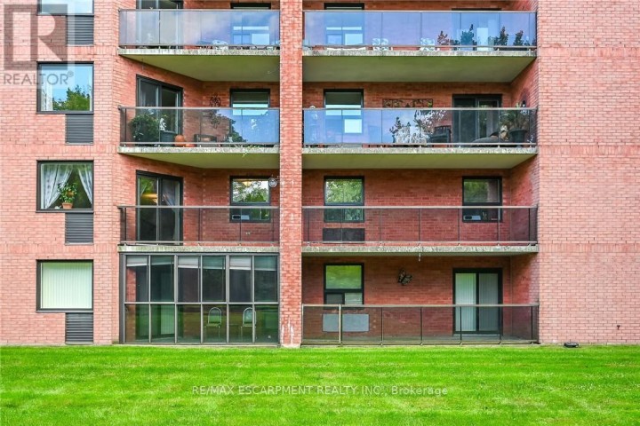 Photo 40 at 202 - 5 Mill Pond Court, Simcoe, Norfolk County