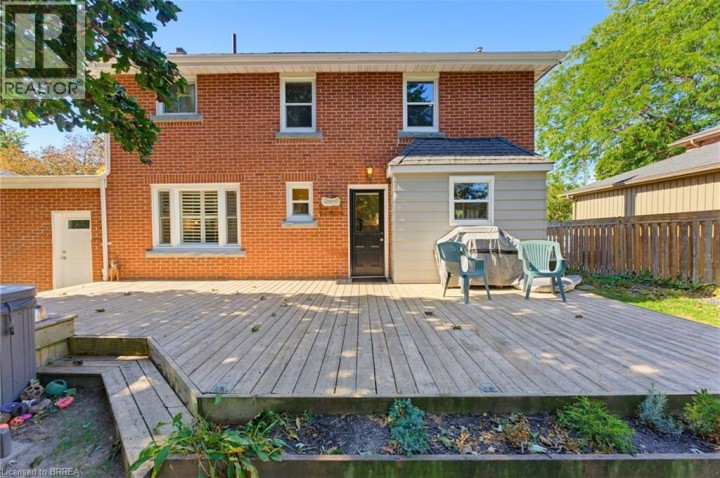 Photo 21 at 38 Admiral Road, Henderson, Brantford