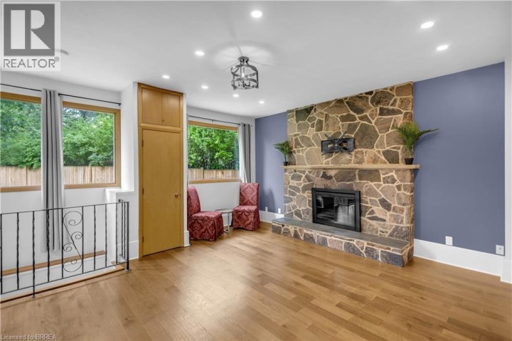 Photo 16 at 11 Tutela Heights Road, Tutela Heights, Brantford