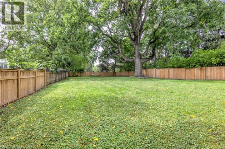 Photo 37 at 11 Tutela Heights Road, Tutela Heights, Brantford
