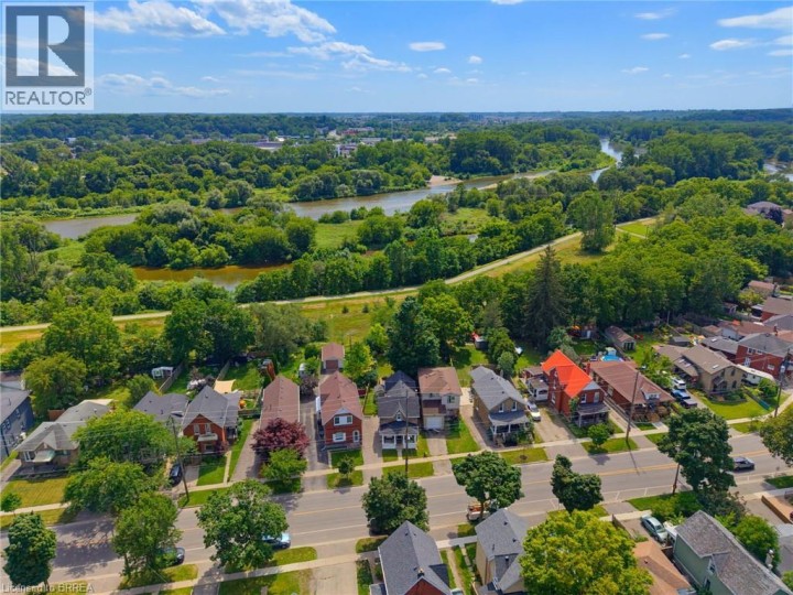 Photo 35 at 112 Grand River Avenue, Holmedale, Brantford