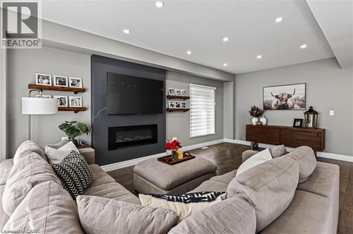 Photo 15 at 9 Gibbons Road, Innerkip (Victoria Park), Woodstock