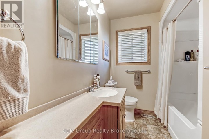 Photo 18 at 224 Fifth Avenue, Woodstock - South, Woodstock