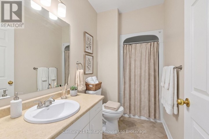 Photo 16 at 1 - 105 King Street, Tillsonburg