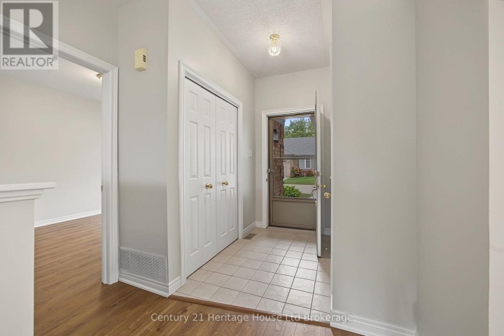Photo 31 at 1 - 105 King Street, Tillsonburg