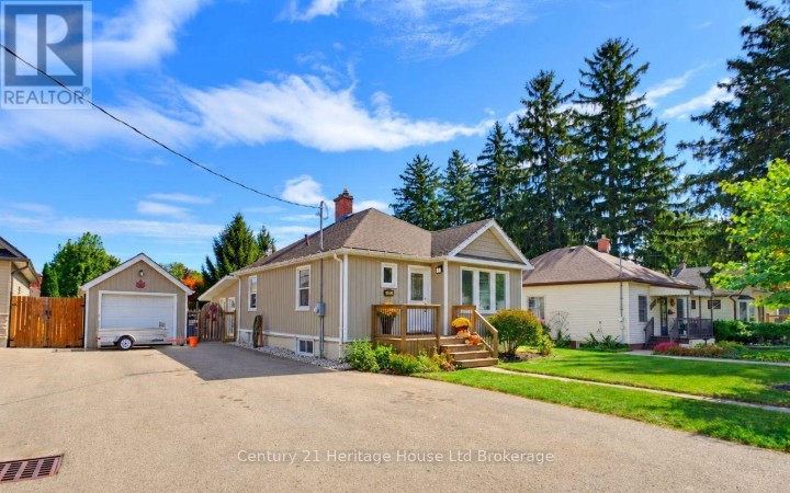 Photo 1 at 164 Sydenham Street, Woodstock - North, Woodstock