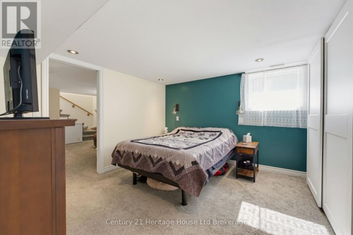 Photo 22 at 164 Sydenham Street, Woodstock - North, Woodstock