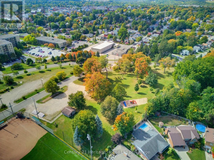 Photo 38 at 164 Sydenham Street, Woodstock - North, Woodstock