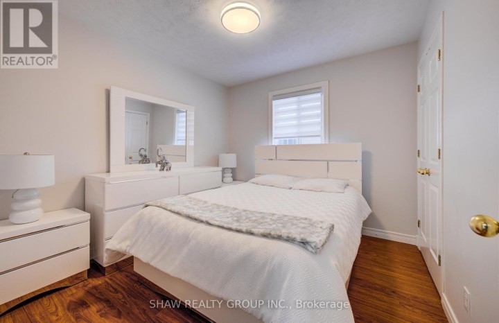 Photo 17 at 271 W College Street, Waterford, Norfolk County