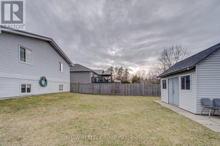 Photo 33 at 271 W College Street, Waterford, Norfolk County