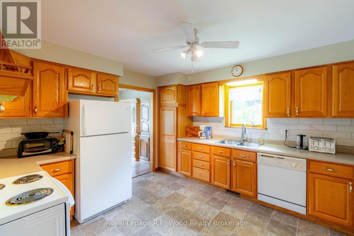 Photo 9 at 48 Allen Street, Tillsonburg